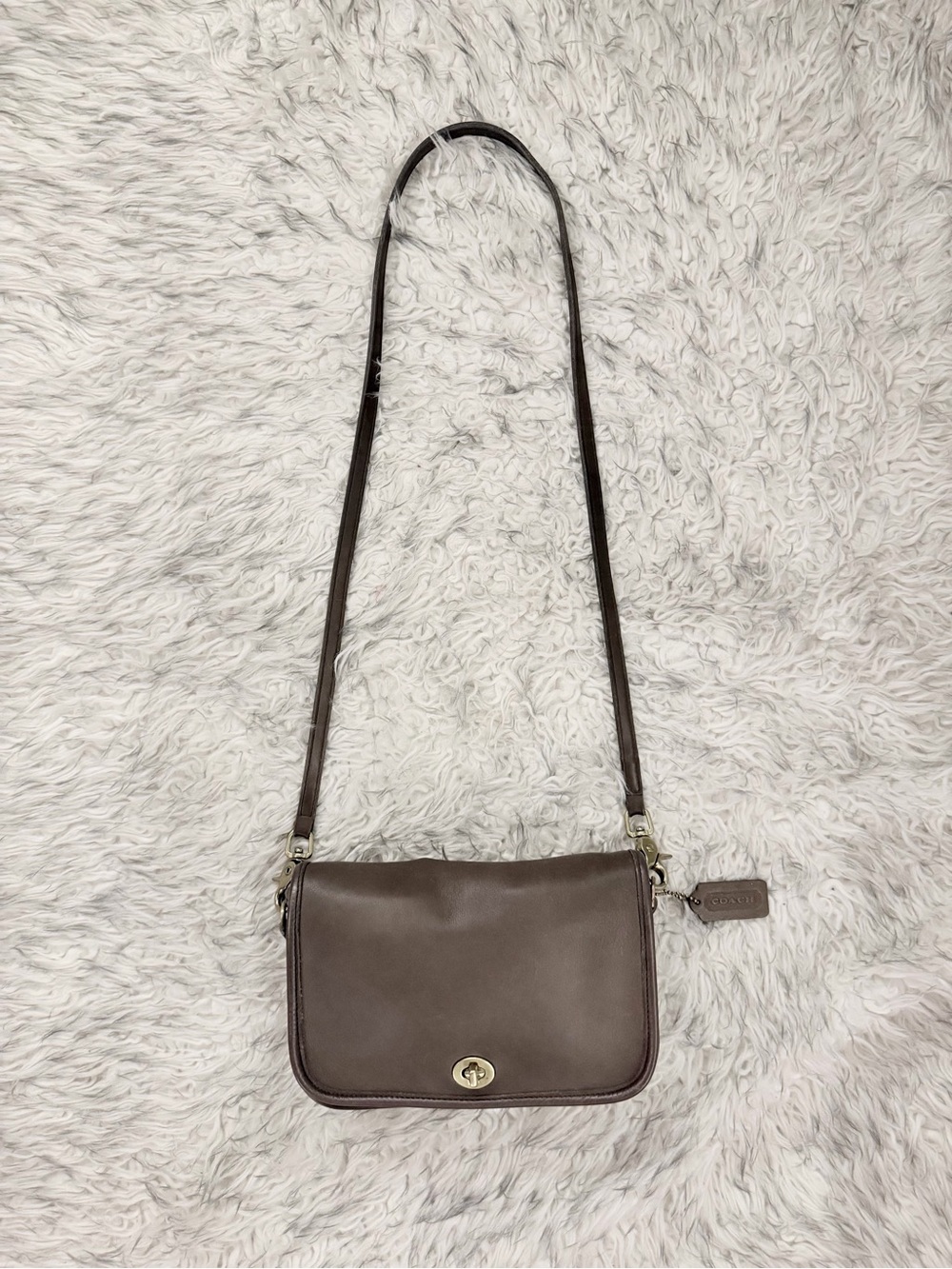 Vintage Coach Pocket Purse - Brown